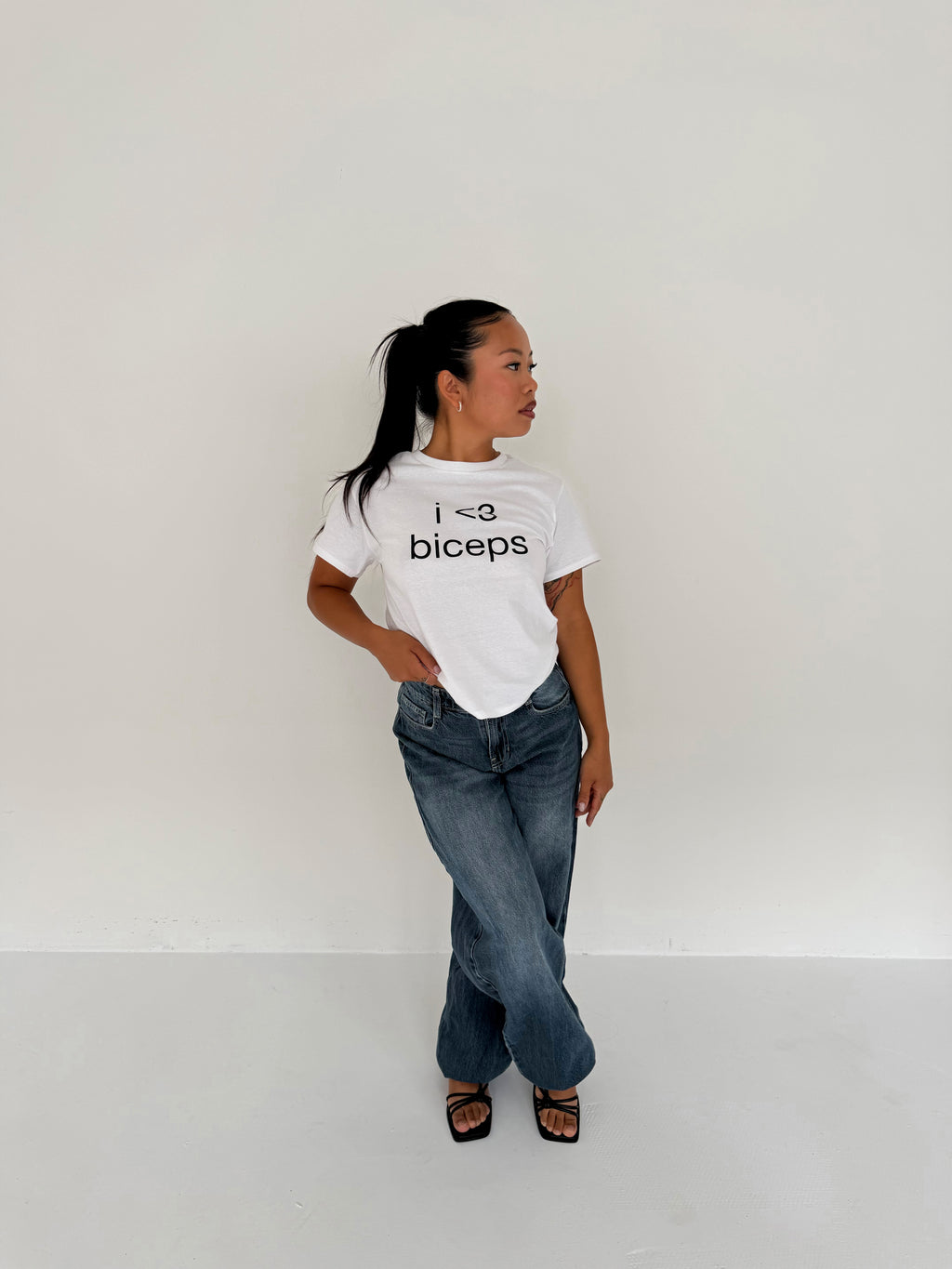 "i <3 biceps" white tee